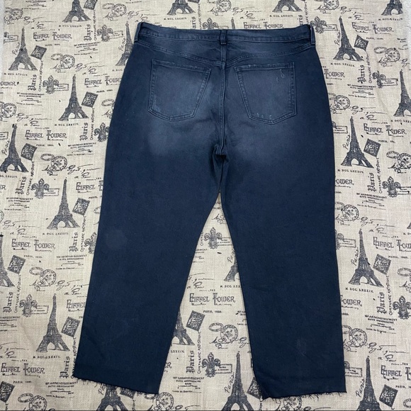 Old Navy NWT! Extra Sky-Hi Straight Raw-Hem Black Jean Size 18P - Picture 8 of 13